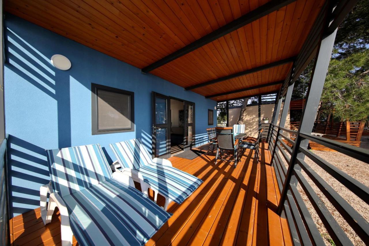 Mobile Home Safir Биоград-на-Мору Экстерьер фото